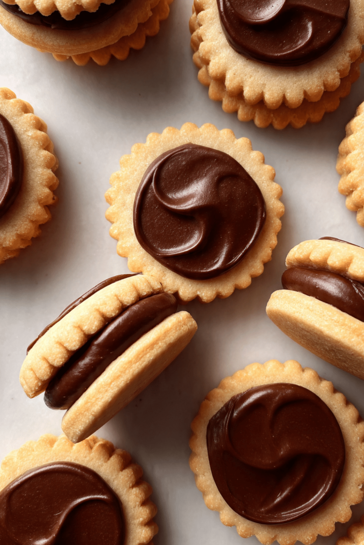 Vanilla Bean Sandwich Cookies with Chocolate Cream